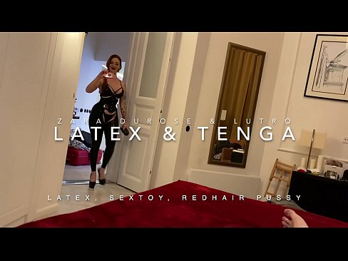 ❤️ Redheaded stepsister in latex costume yakasvirwa na stepbrother zvinoyevedza ❤